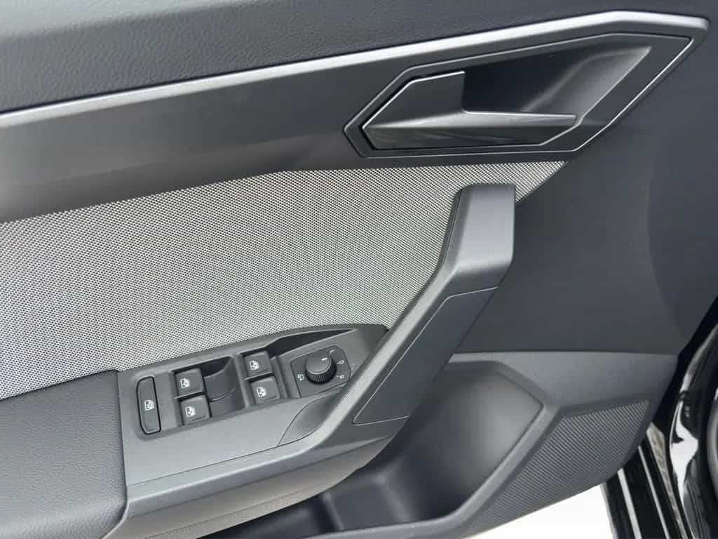 Seat Ibiza 1.0 TSI DSG FR FACELIFT! VIRTUAL*NAVI*VOLL null-photo-11