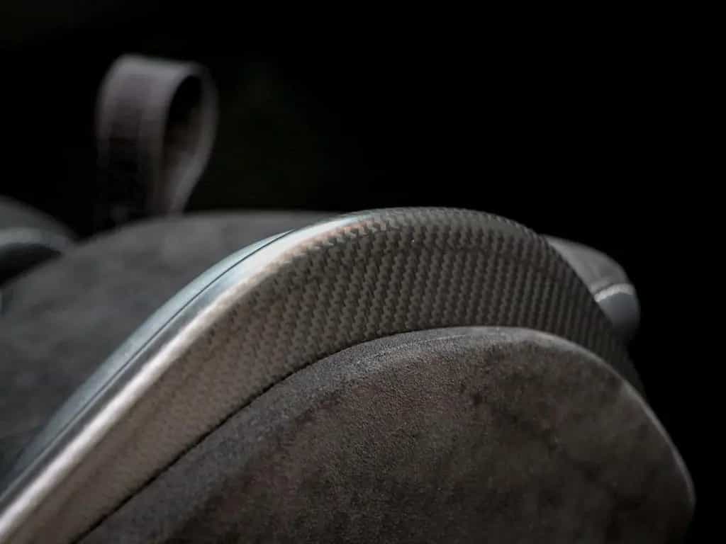 Aston Martin DB12 4.0 V8 05/2024-photo-26