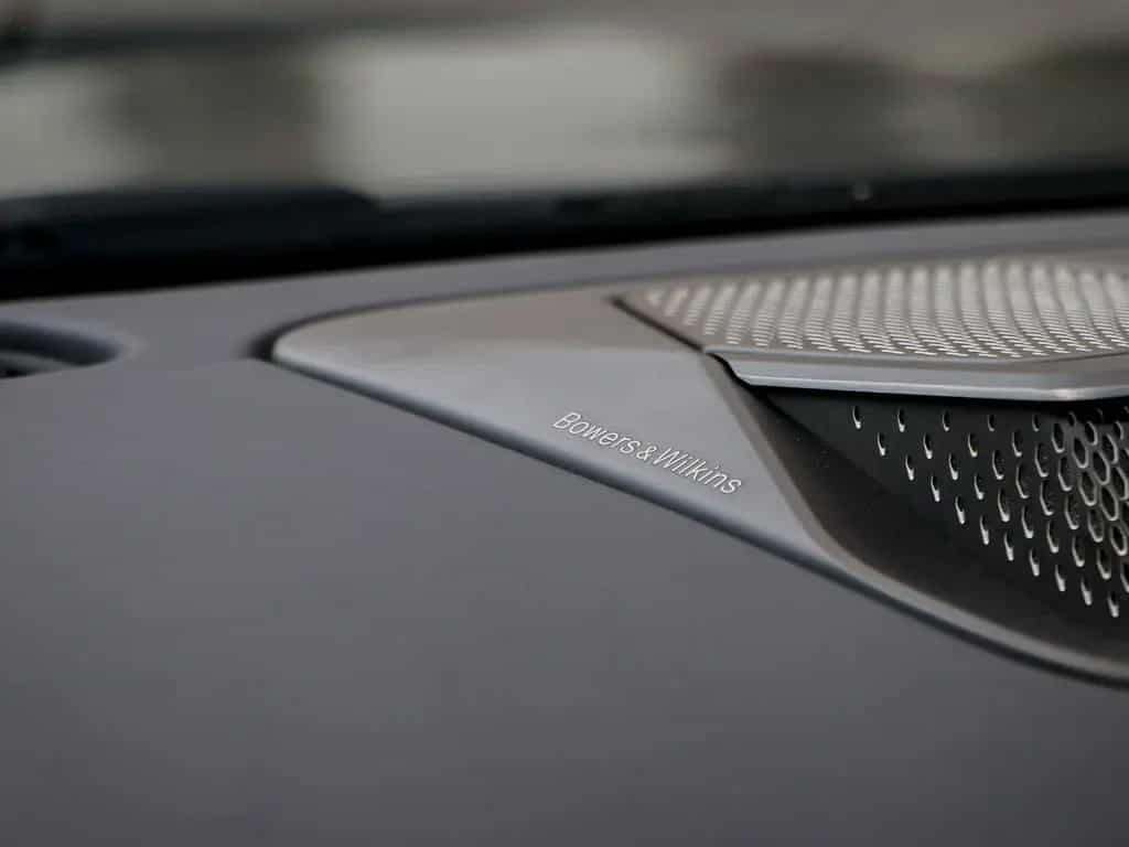 Aston Martin DB12 4.0 V8 05/2024-photo-34