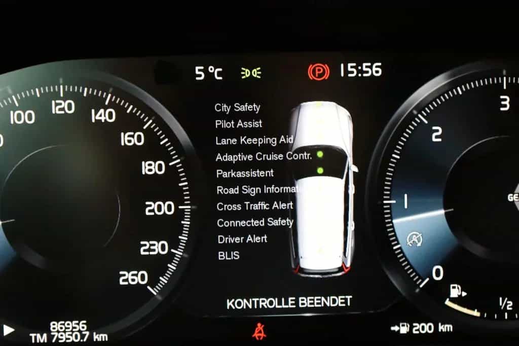 Volvo V60 D3, Navi,LED,PDC v.h.,Carplay,ACC 11/2019-photo-11