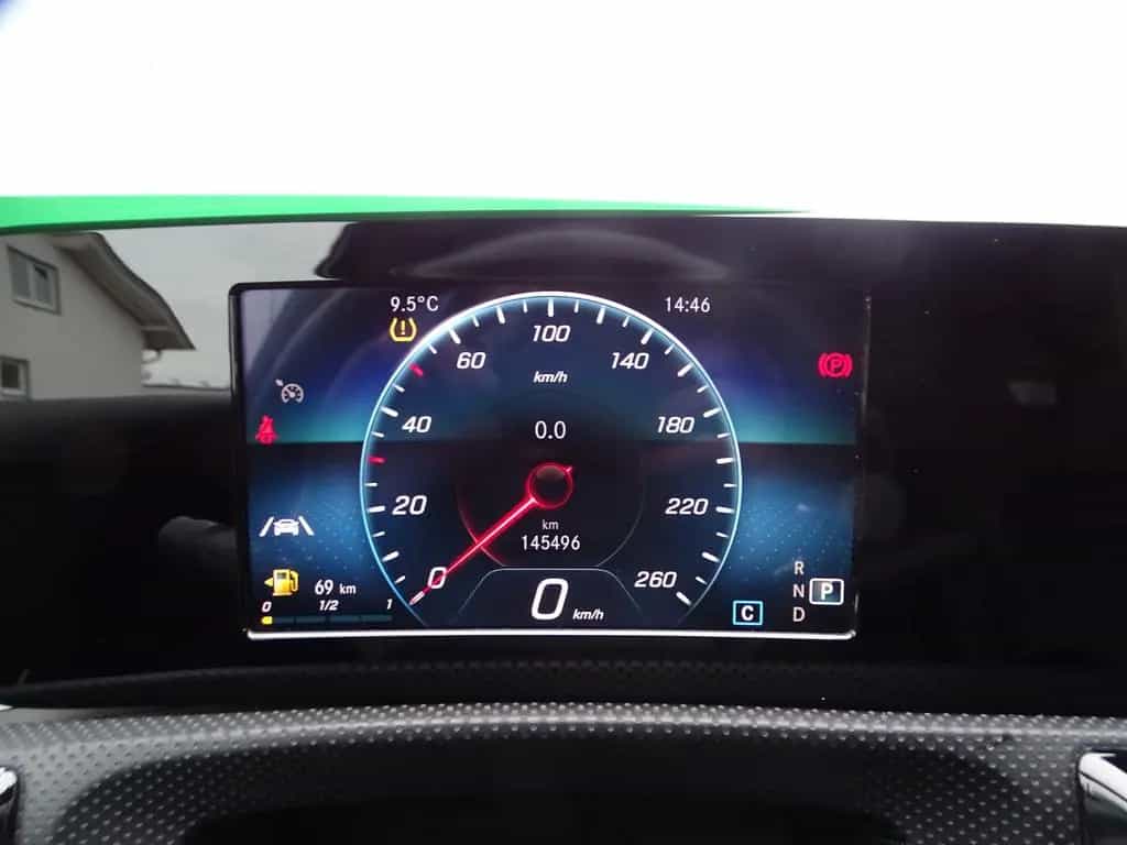 Mercedes-Benz A-Class 200 AMG Line, Standheizung, Leder, Rückfahrkam 11/2018-photo-12