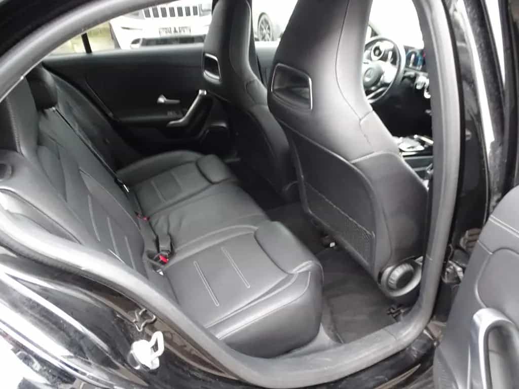 Mercedes-Benz A-Class 200 AMG Line, Standheizung, Leder, Rückfahrkam 11/2018-photo-24
