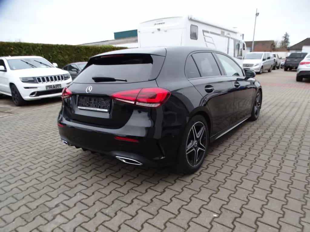 Mercedes-Benz A-Class 200 AMG Line, Standheizung, Leder, Rückfahrkam 11/2018-photo-6