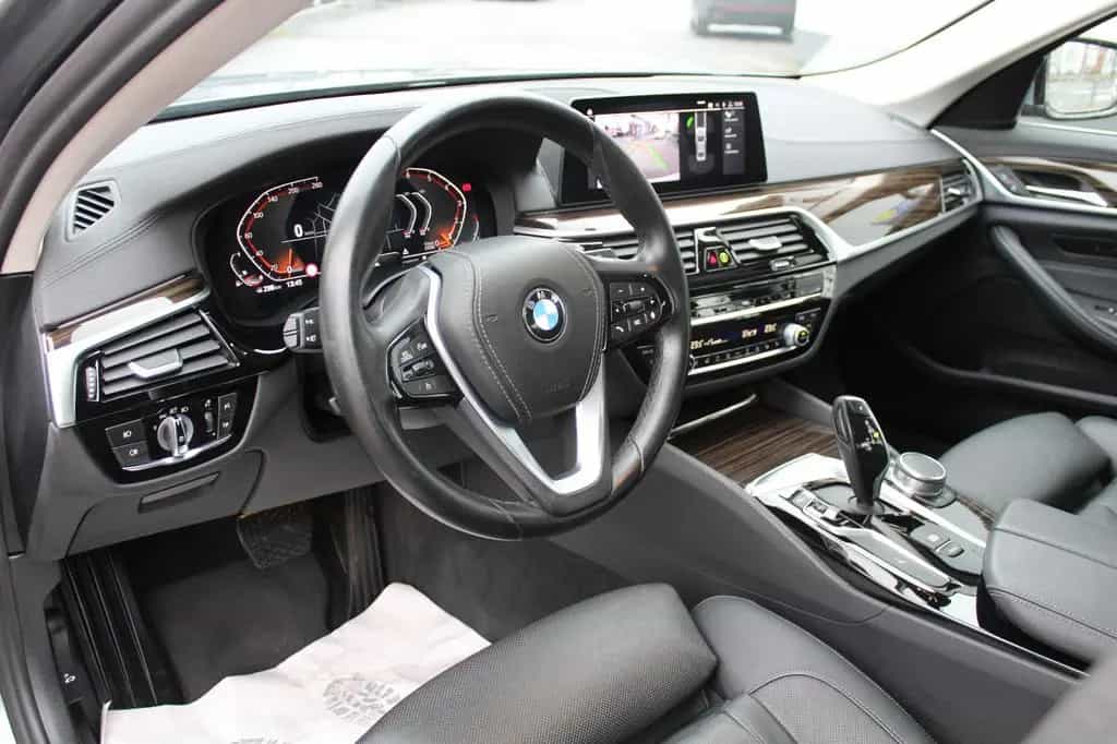 BMW 5 Series 520i A LuxuryLine+SOFT-CLOSE+LIVE COCKPIT+MEMORY 02/2020-photo-11