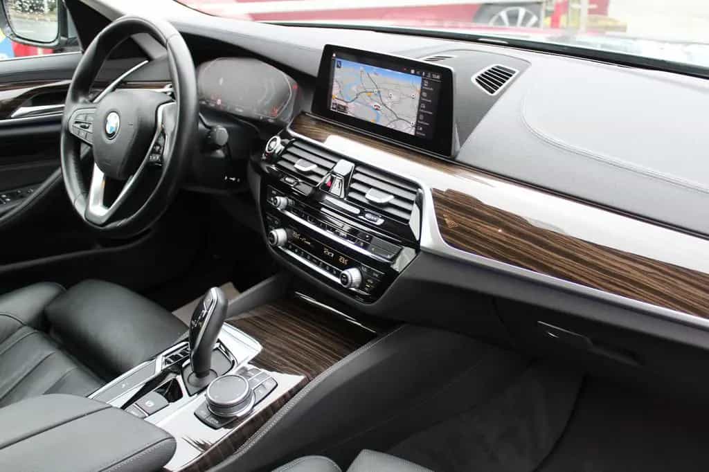 BMW 5 Series 520i A LuxuryLine+SOFT-CLOSE+LIVE COCKPIT+MEMORY 02/2020-photo-17