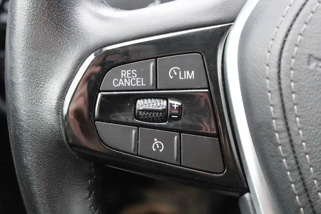 BMW 5 Series 520i A LuxuryLine+SOFT-CLOSE+LIVE COCKPIT+MEMORY 02/2020-photo-22