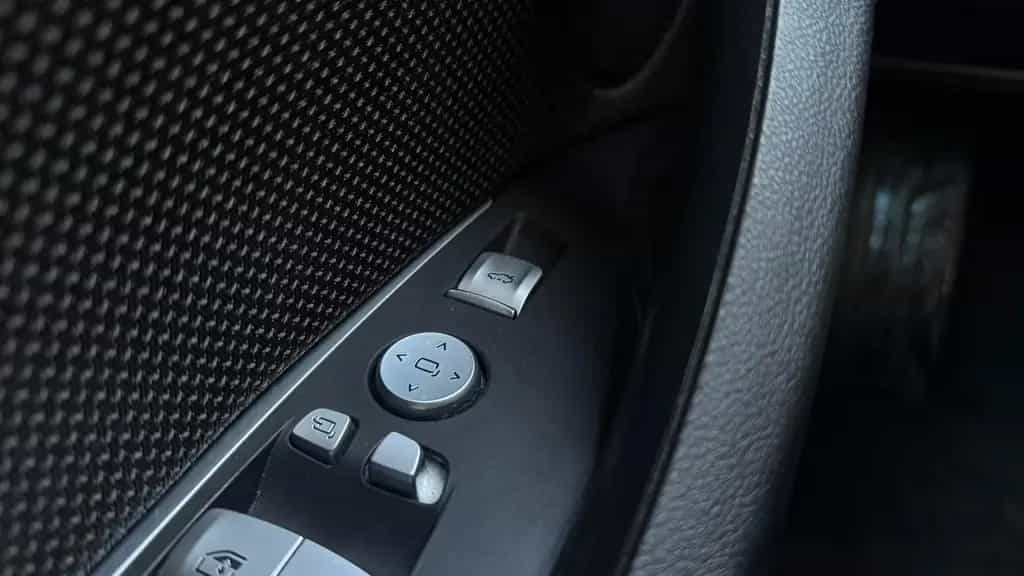 BMW X3 AUTOMATIK/LED/AHK/GARANTIE 07/2018-photo-21