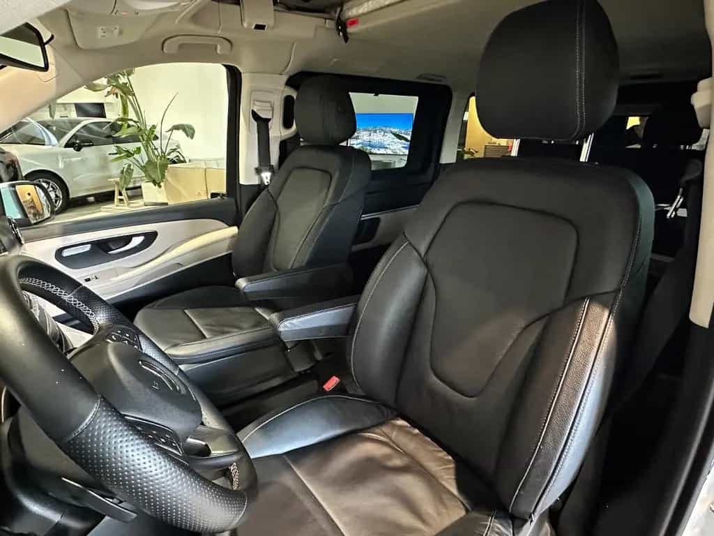 Mercedes-Benz V-Class 300 d 4MATIC Marco Polo AMG lang *Küche,AHK* 03/2021-photo-11