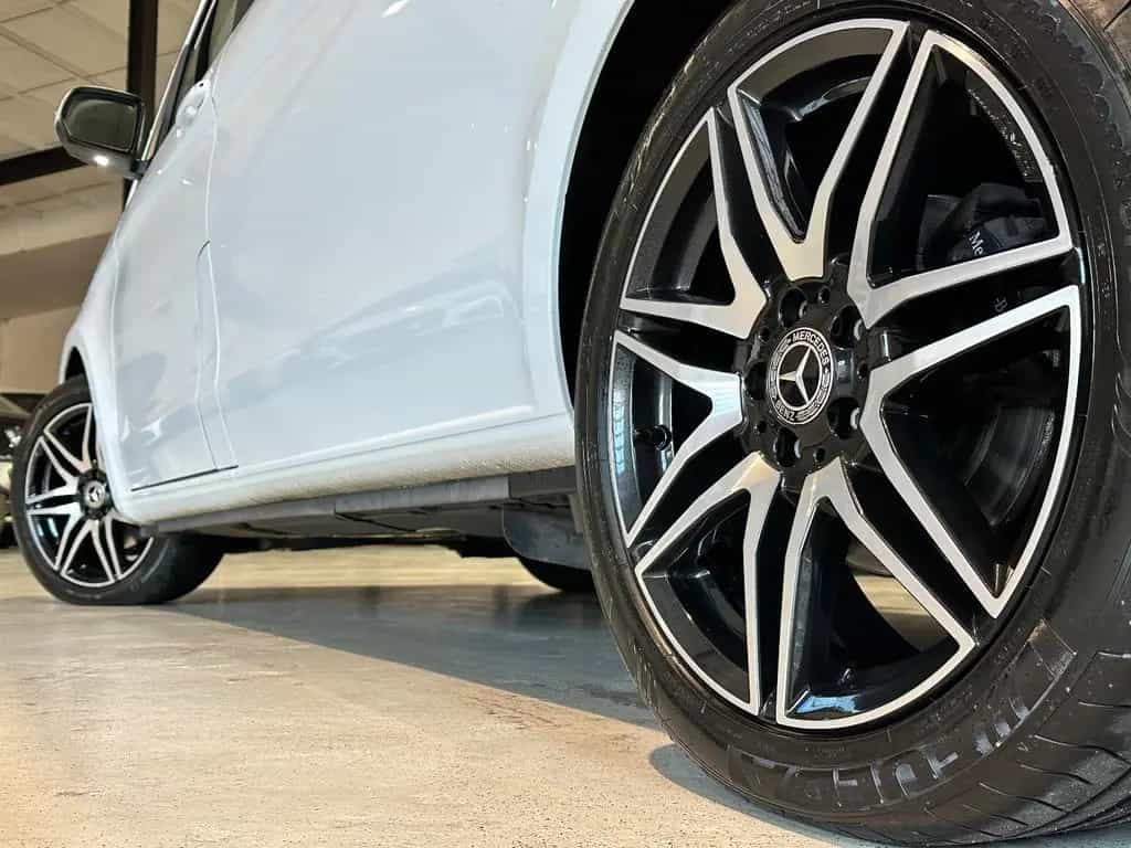 Mercedes-Benz V-Class 300 d 4MATIC Marco Polo AMG lang *Küche,AHK* 03/2021-photo-20