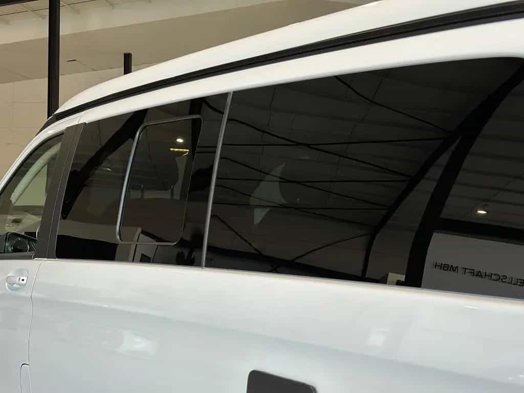 Mercedes-Benz V-Class 300 d 4MATIC Marco Polo AMG lang *Küche,AHK* 03/2021-photo-7