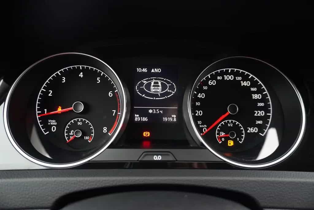 Volkswagen Golf VII 1.4 TSI Sound Navi ACC App-Connect PDC 11/2017-photo-12