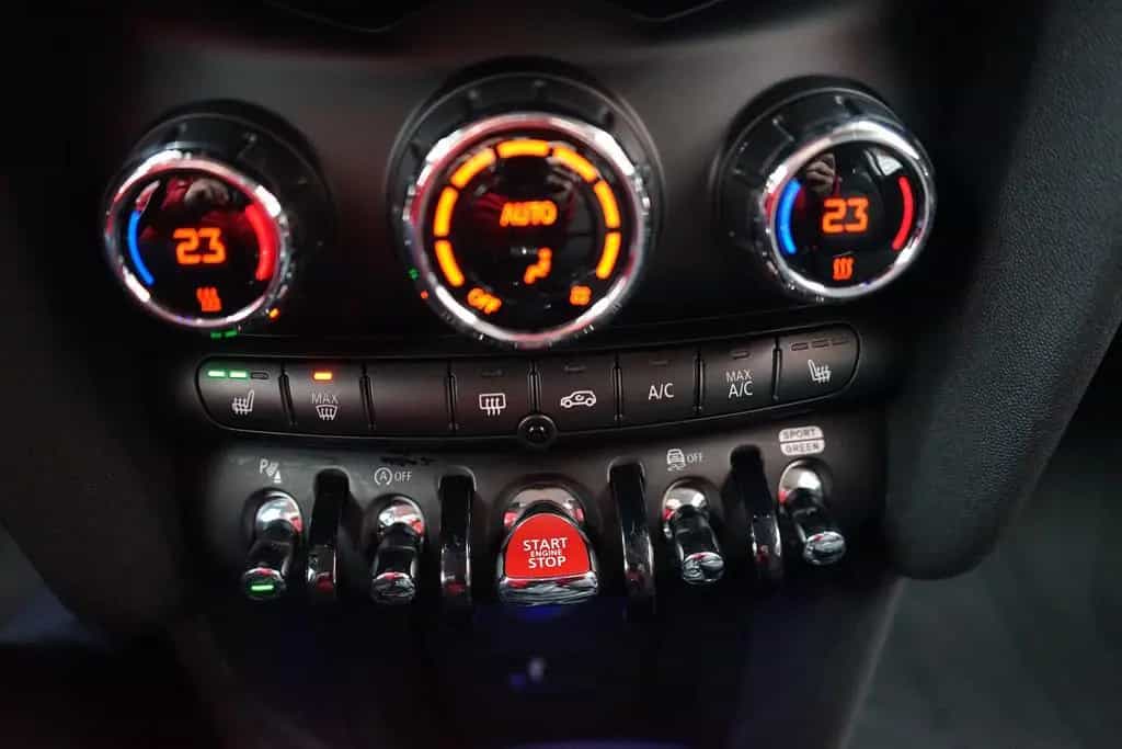 MINI Cooper 1.5 Pepper LED Sitzheizung DAB PDC 01/2021-photo-13