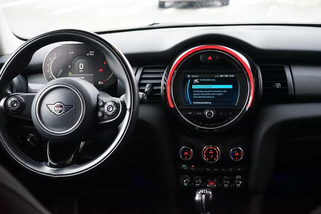 MINI Cooper 1.5 Pepper LED Sitzheizung DAB PDC 01/2021-photo-7