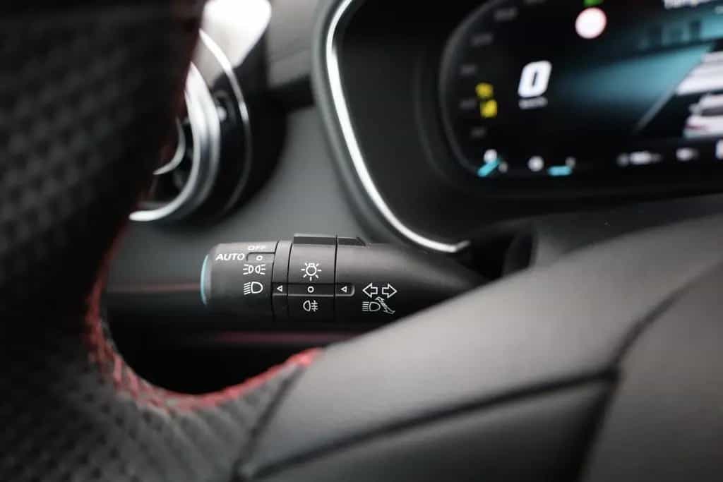 MG HS 1.5 T-GDI Luxury Aut. LED ACC Pano Navi 03/2024-photo-18