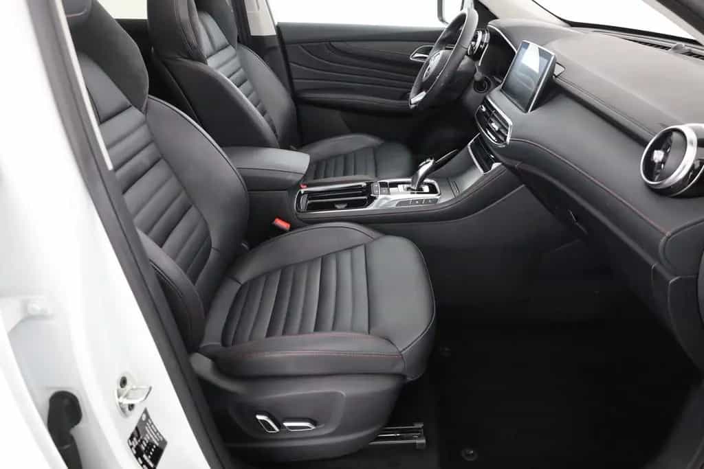 MG HS 1.5 T-GDI Luxury Aut. LED ACC Pano Navi 03/2024-photo-24