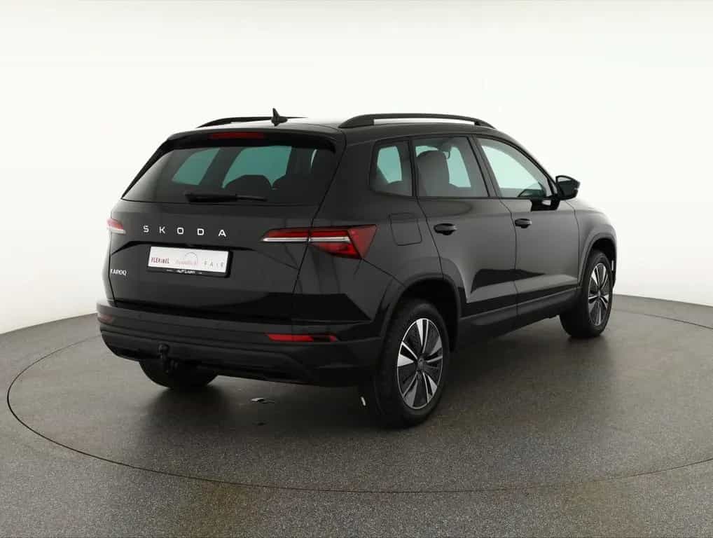Skoda Karoq 1.5 TSI DSG LED ACC Navi Kamera AHK 10/2025-photo-2