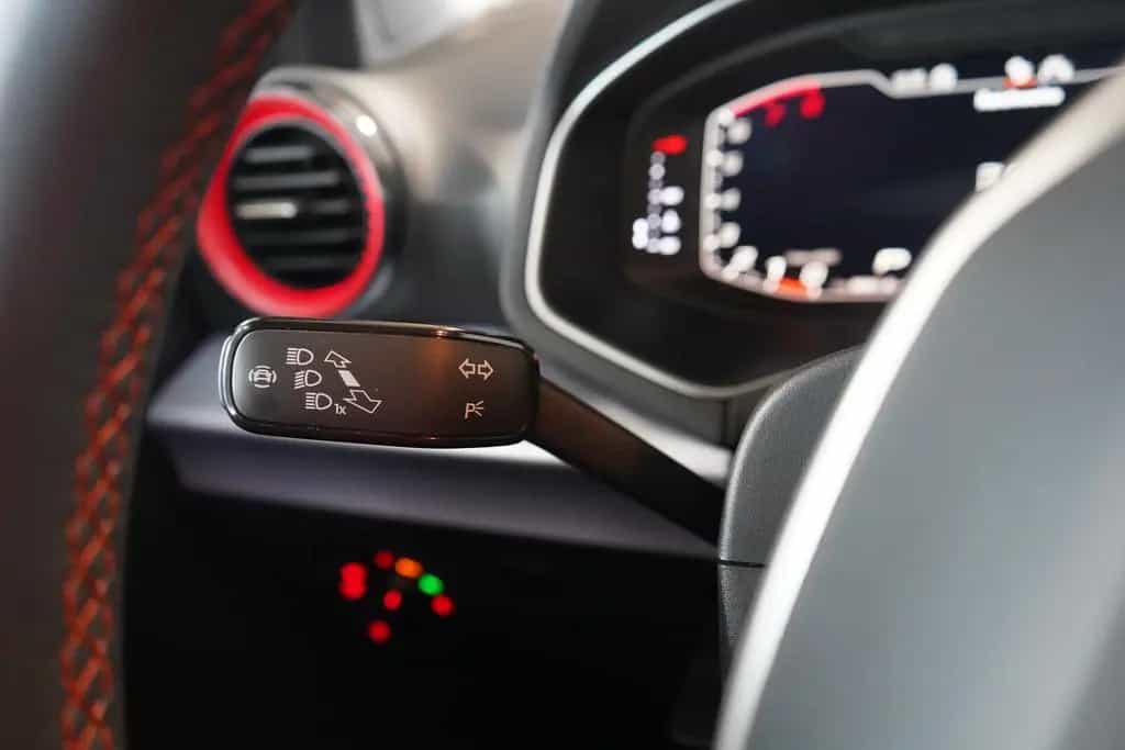 Seat Arona 1.0 TSI FR LED Klimaaut. Navi ACC Kamera 07/2022-photo-27