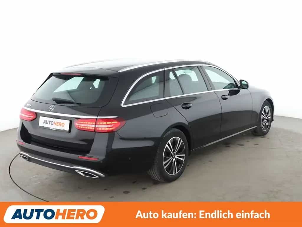 Mercedes-Benz E-Class d T Avantgarde Aut. *LED*TEMPO*SHZ*NAVI* 09/2020-photo-5