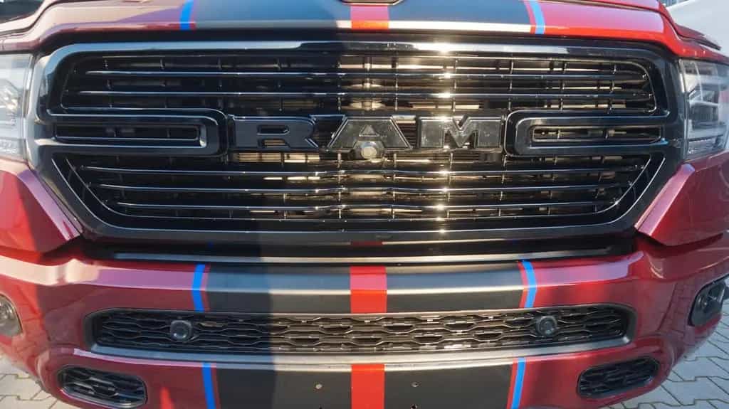Dodge RAM 1500 HEMI V8eTorque*Crew-Cab*hoch-breit*AHK* 07/2023-photo-24