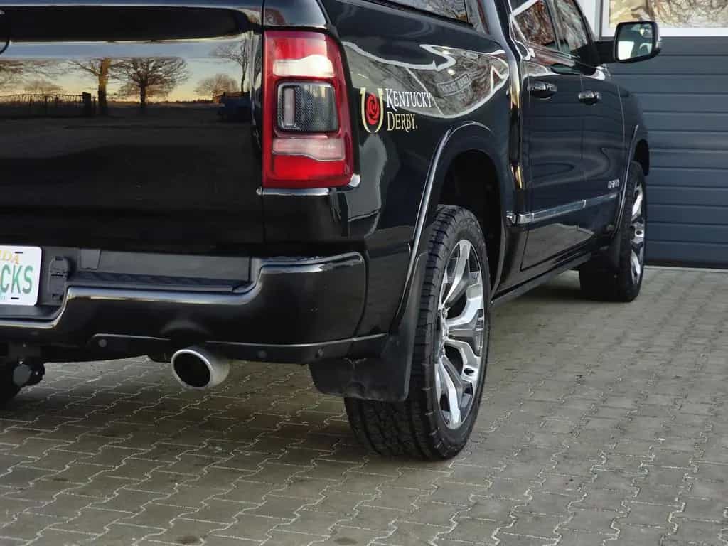 Dodge RAM 1500 5.7 4x4 Limited LED ACC H&K Pano Luftf. 07/2018-photo-13