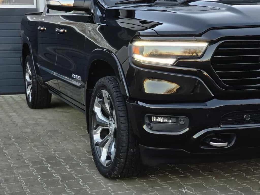 Dodge RAM 1500 5.7 4x4 Limited LED ACC H&K Pano Luftf. 07/2018-photo-2