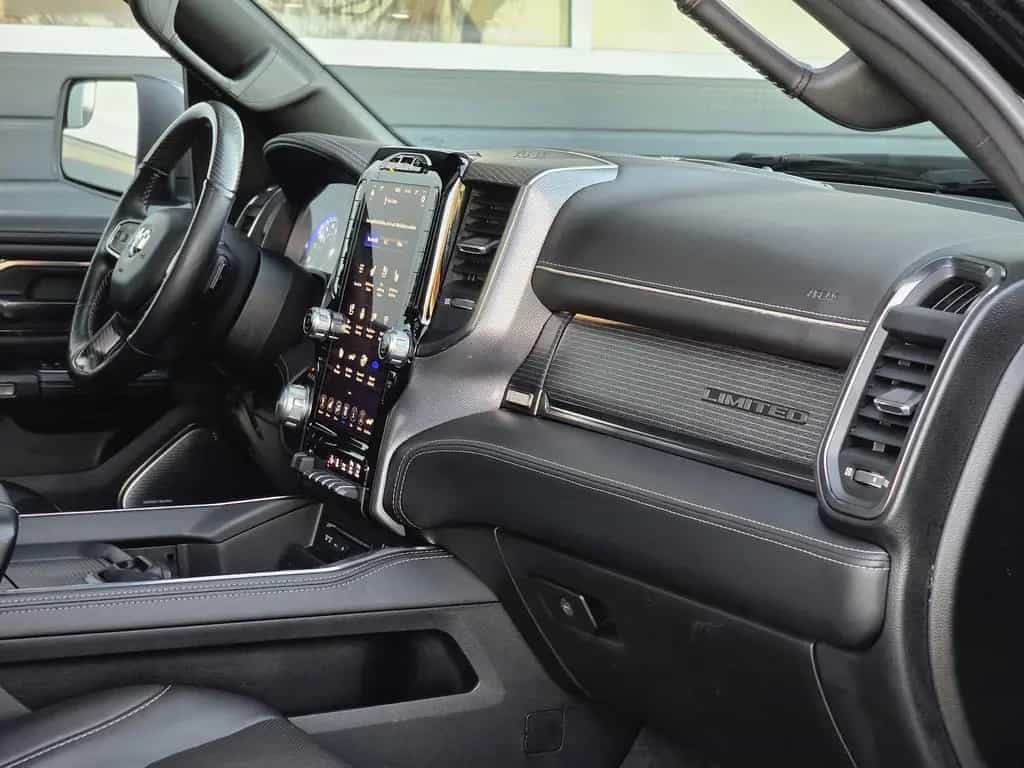 Dodge RAM 1500 5.7 4x4 Limited LED ACC H&K Pano Luftf. 07/2018-photo-29