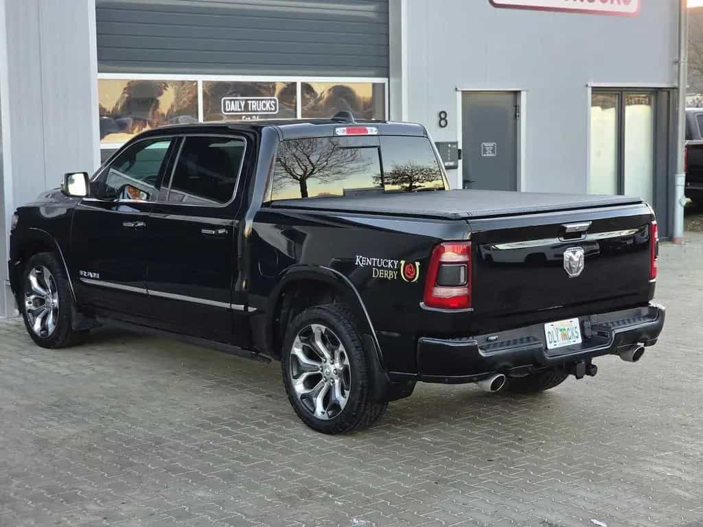 Dodge RAM 1500 5.7 4x4 Limited LED ACC H&K Pano Luftf. 07/2018-photo-8