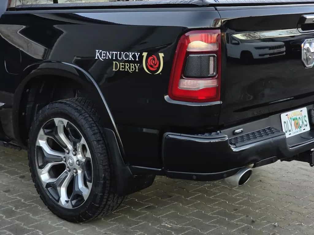 Dodge RAM 1500 5.7 4x4 Limited LED ACC H&K Pano Luftf. 07/2018-photo-9