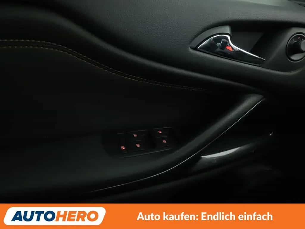 Opel Zafira Tourer 1.4 Turbo Innovation Aut.*NAVI* 03/2016-photo-25