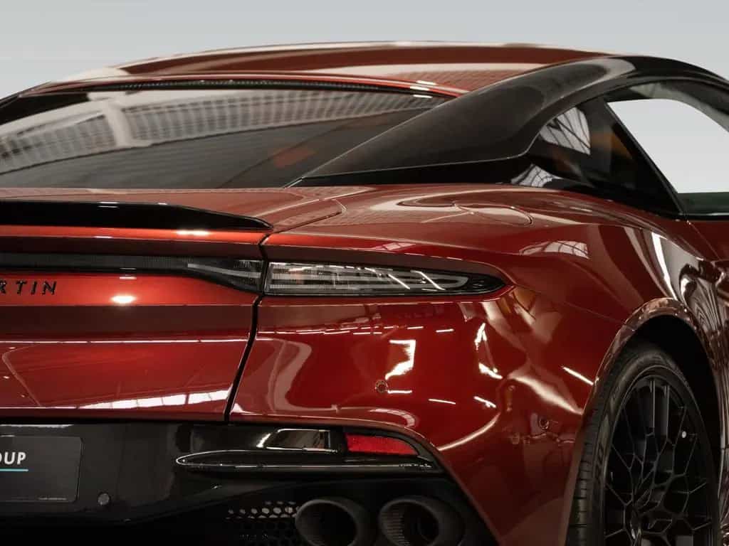 Aston Martin DBS 770 Ultimate | Exterior Carbon | 360 Camera 08/2024-photo-10