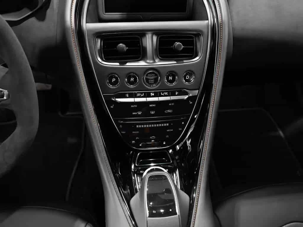 Aston Martin DBS 770 Ultimate | Exterior Carbon | 360 Camera 08/2024-photo-23