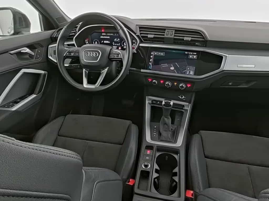 Audi Q3 Sportback LED|Navi|Schiebedach|Einparkhilfe 09/2021-photo-16