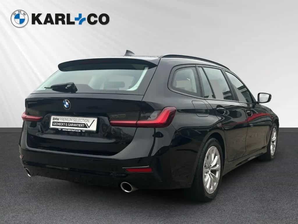 BMW 320 d xDrive touring Panorama AHK LC Prof 03/2022-photo-3