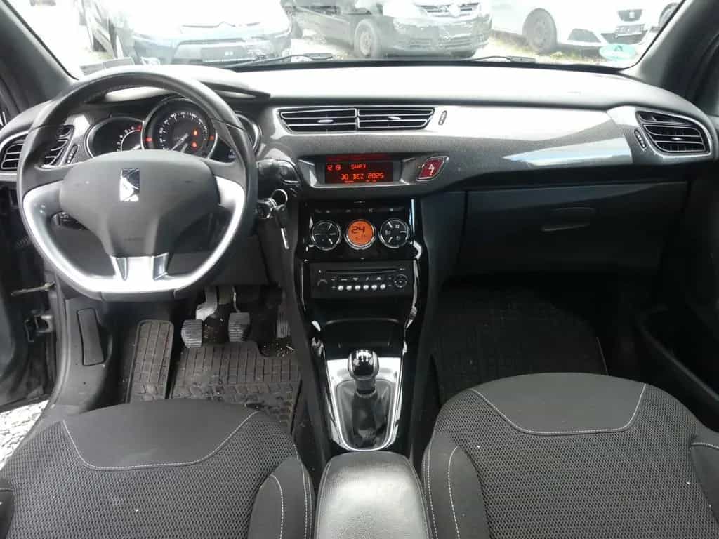 Citroën DS3 So Chic 07/2016-photo-12