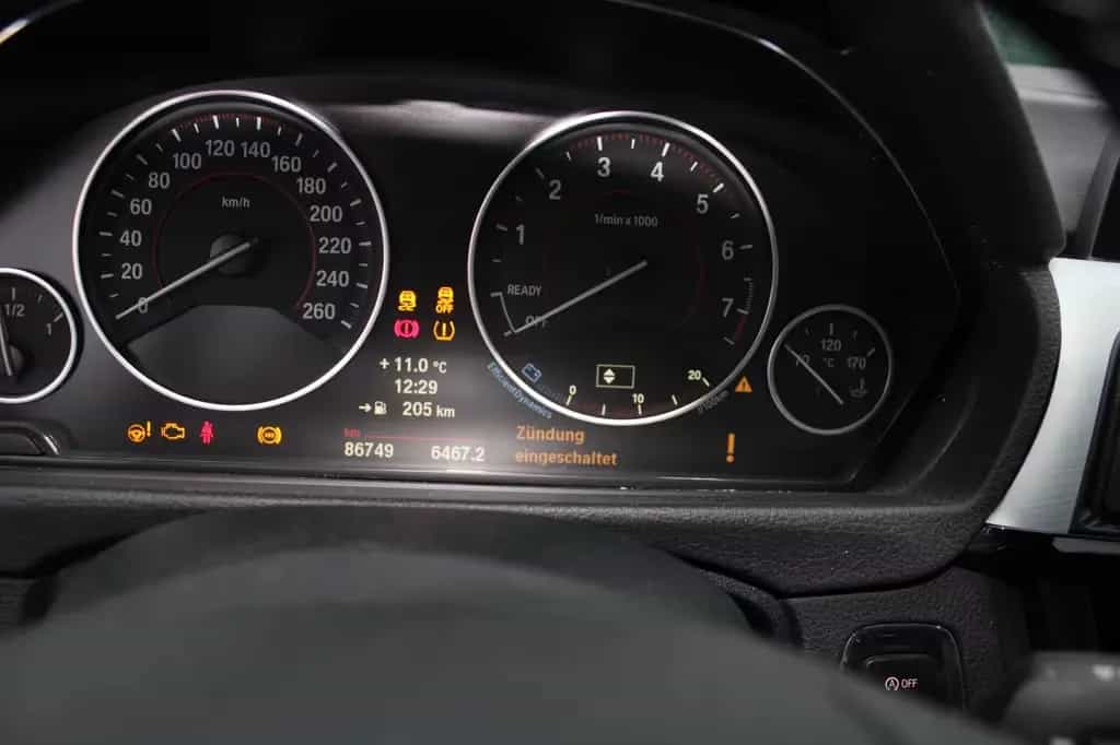 BMW 420 4 Coupe 420 i xDrive 08/2013-photo-5