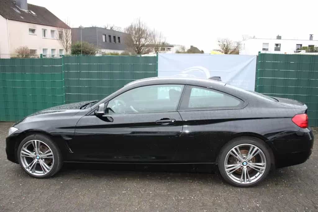 BMW 420 4 Coupe 420 i xDrive 08/2013-photo-6