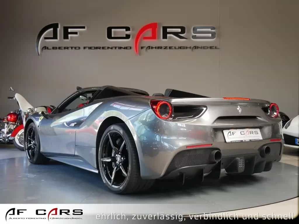 Ferrari 488 Spider Sport Abgas Kamera Carbon Lenkrad, Sc 07/2016-photo-1