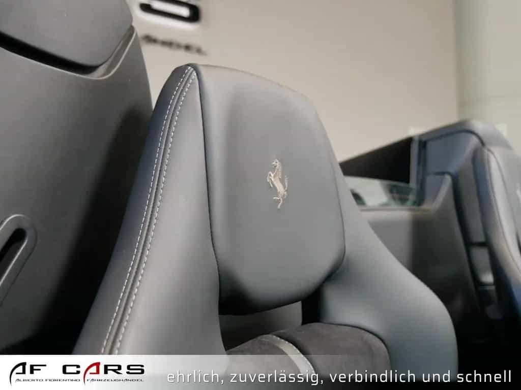 Ferrari 488 Spider Sport Abgas Kamera Carbon Lenkrad, Sc 07/2016-photo-15