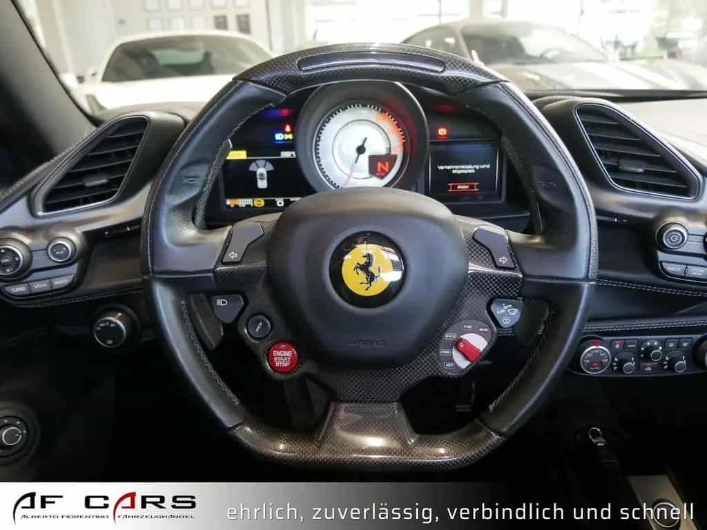 Ferrari 488 Spider Sport Abgas Kamera Carbon Lenkrad, Sc 07/2016-photo-17