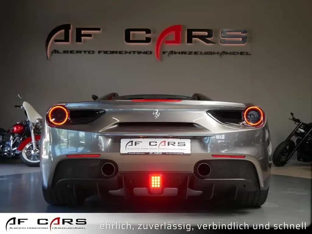 Ferrari 488 Spider Sport Abgas Kamera Carbon Lenkrad, Sc 07/2016-photo-2