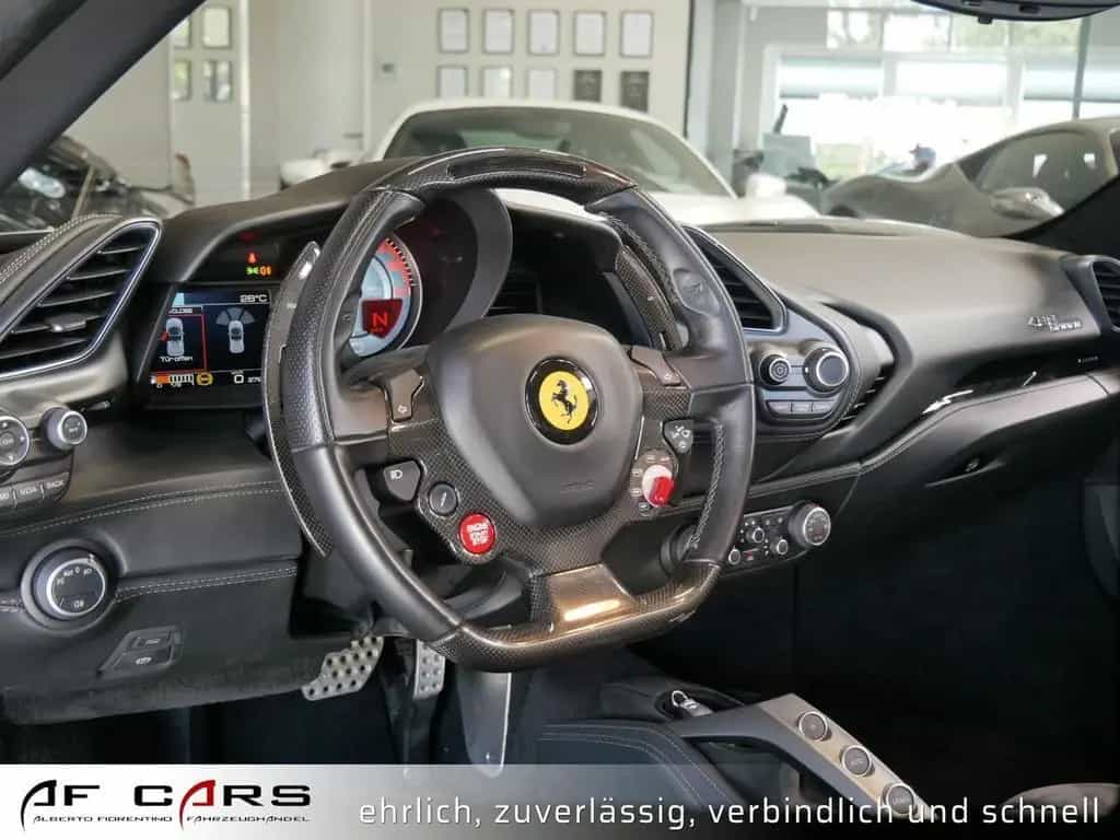 Ferrari 488 Spider Sport Abgas Kamera Carbon Lenkrad, Sc 07/2016-photo-31
