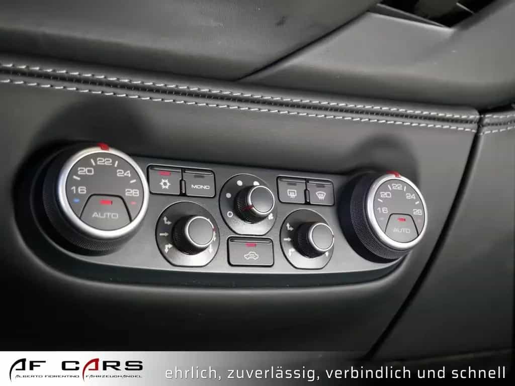 Ferrari 488 Spider Sport Abgas Kamera Carbon Lenkrad, Sc 07/2016-photo-34