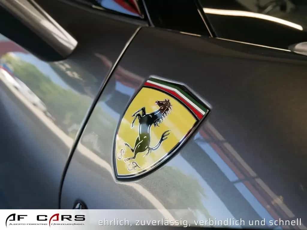 Ferrari 488 Spider Sport Abgas Kamera Carbon Lenkrad, Sc 07/2016-photo-8