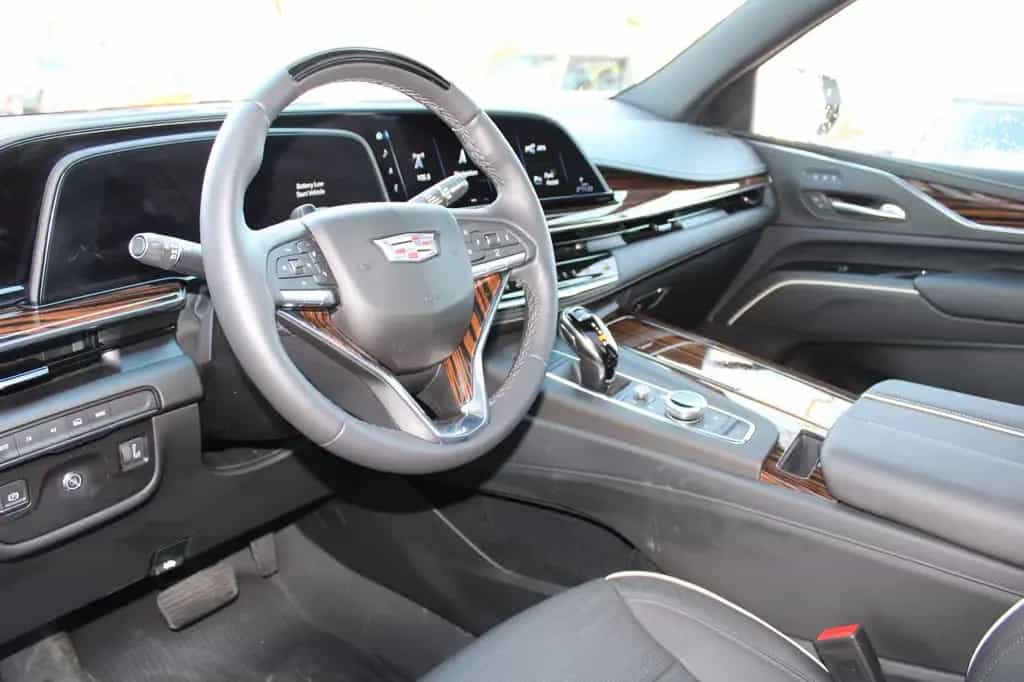 Cadillac Escalade Premium Luxury 6,3 V8 12/2023-photo-11