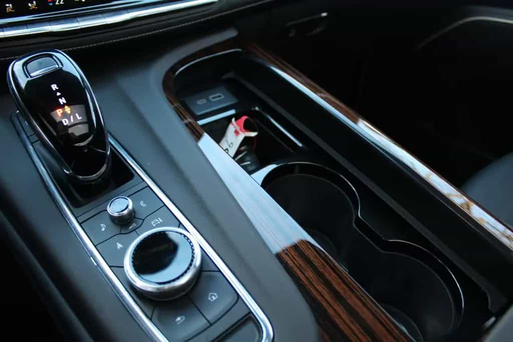 Cadillac Escalade Premium Luxury 6,3 V8 12/2023-photo-13