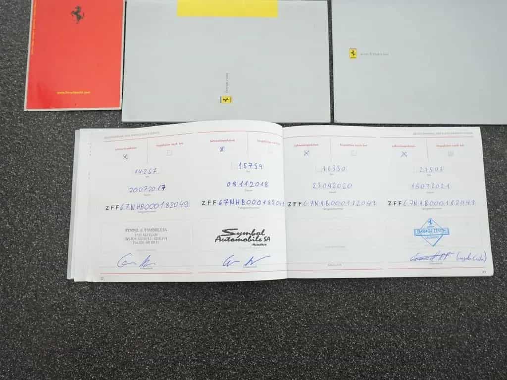 Ferrari 458 Italia 4.5 V8 |Rosso Scuderia|dealer onderho 07/2011-photo-19