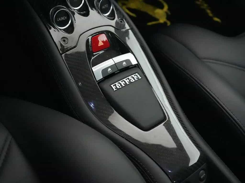 Ferrari 458 Italia 4.5 V8 |Rosso Scuderia|dealer onderho 07/2011-photo-23