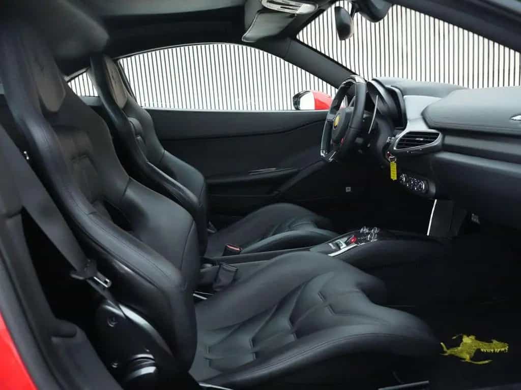 Ferrari 458 Italia 4.5 V8 |Rosso Scuderia|dealer onderho 07/2011-photo-8