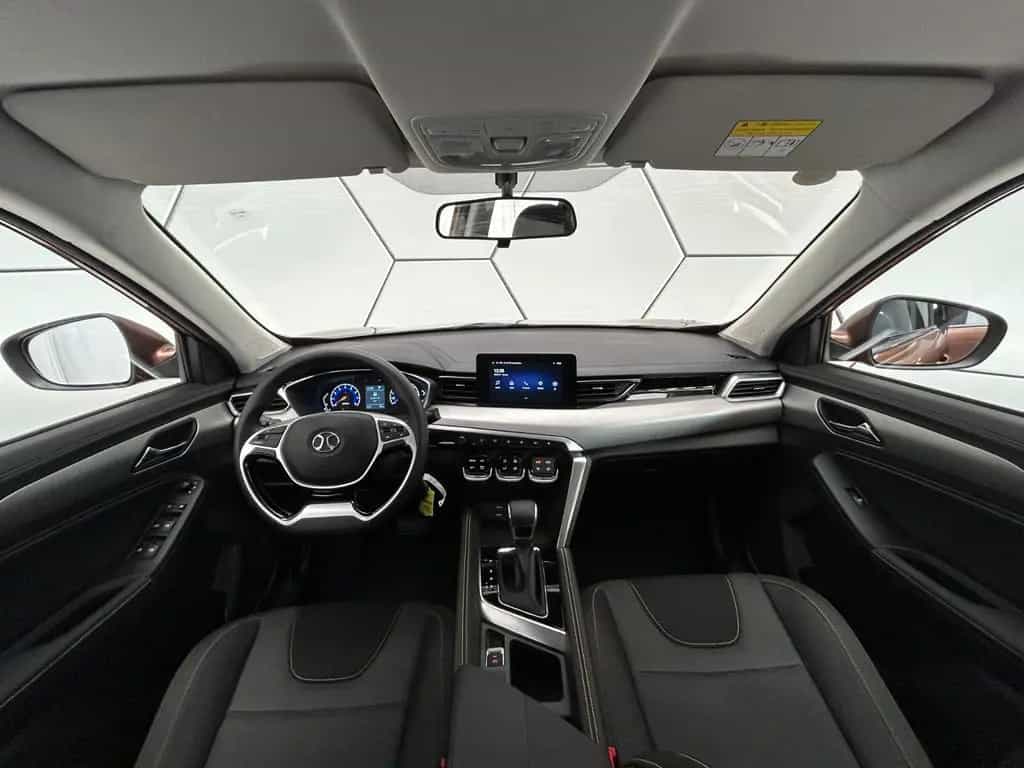 BAIC Beijing X35 1.5T CVT LED Klima Tempomat null-photo-14