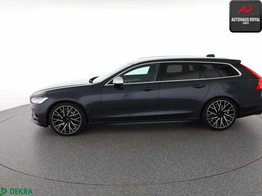 Volvo V90 2.0 D5 AWD R DESIGN MEMORY,TOTWINKEL,20ZOLL 07/2018-photo-1